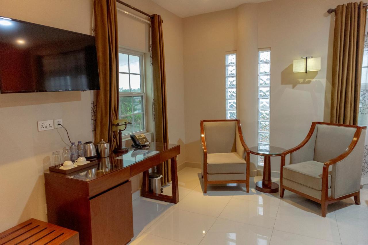 Frederick'S Lodge Kumasi Kültér fotó